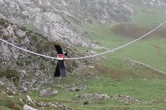 Balizas salvapájaros en el Parque Nacional de los Picos de Europa